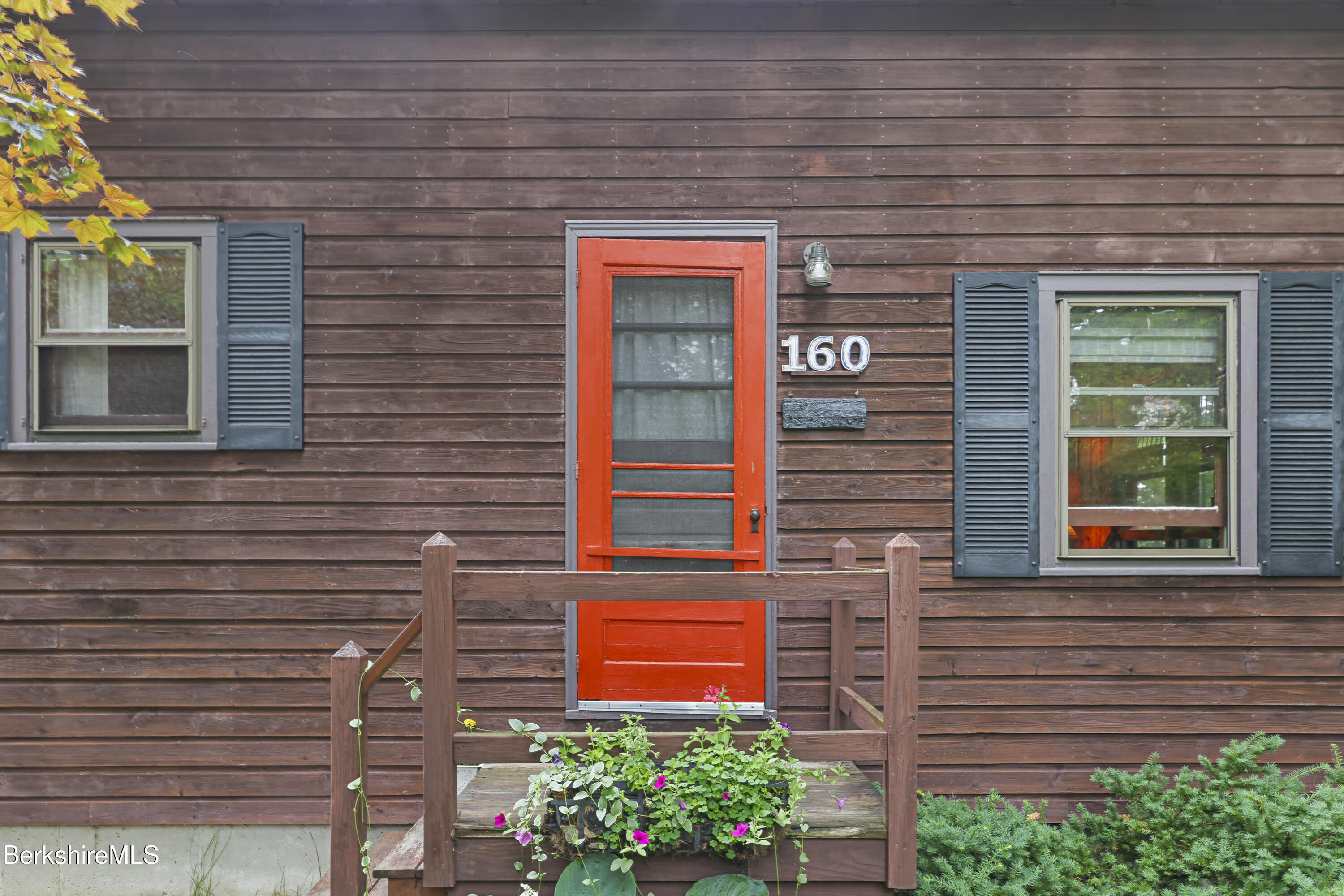 160 Chestnut Road Richmond, MA 01201 - Photo 5 of 40 Front Door