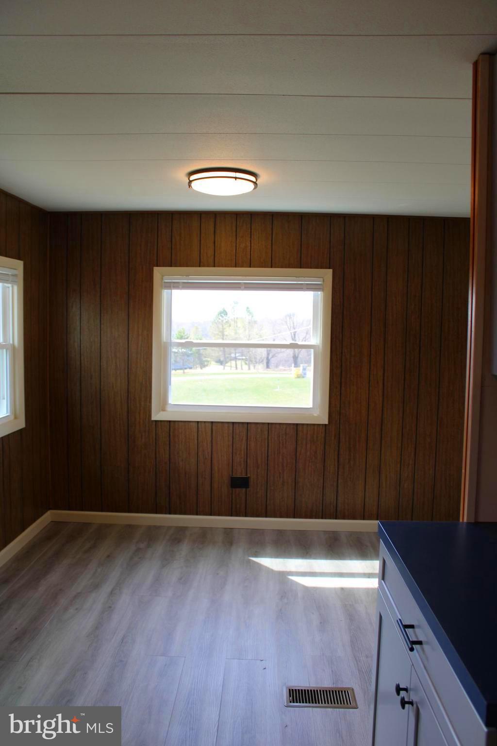 117 Basin Hill Road Duncannon, PA 17020 - Photo 18 of 34 Dining area
