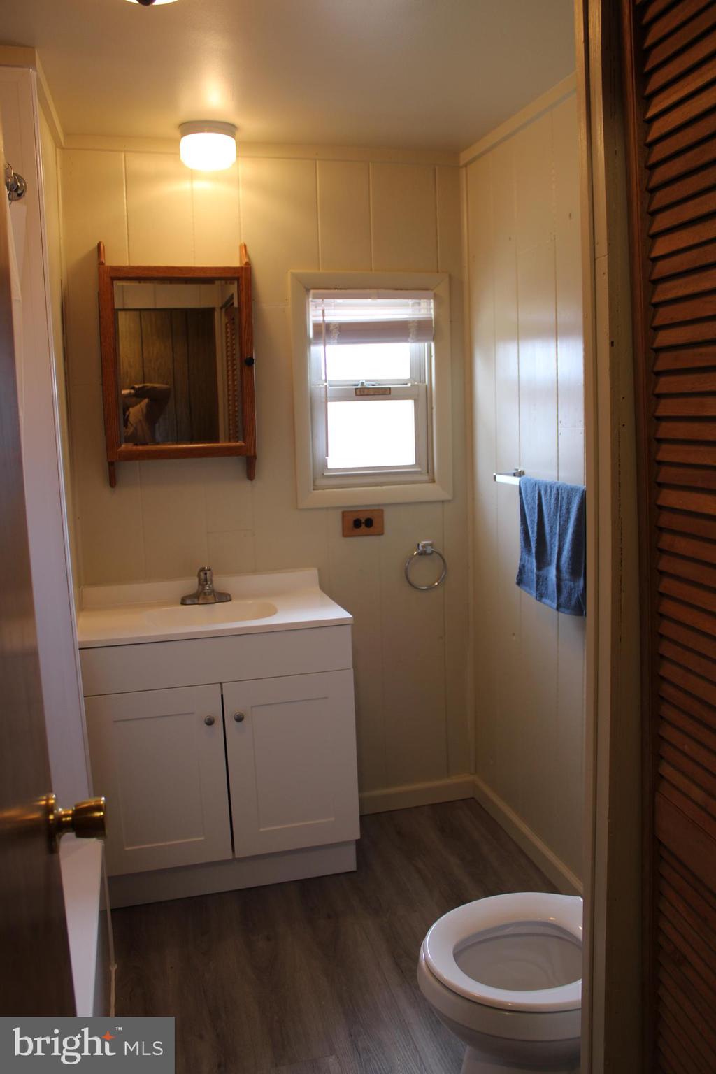 117 Basin Hill Road Duncannon, PA 17020 - Photo 20 of 34 main bath