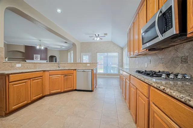 $2,450 | 4222 Merriweather Street, Sugar Land, TX 77478