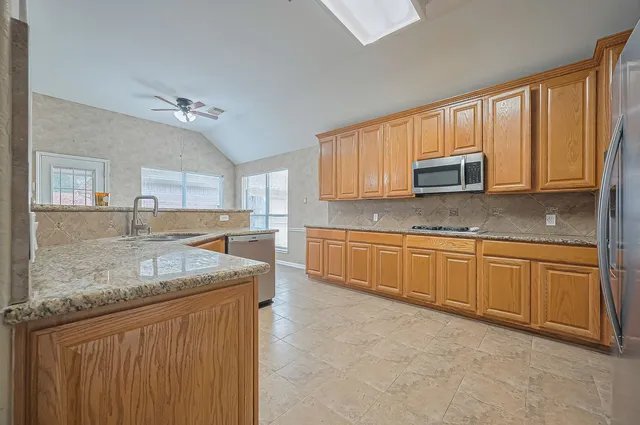 $2,450 | 4222 Merriweather Street, Sugar Land, TX 77478