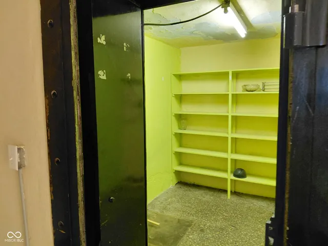 $85,000 | 230 Blackman Street, Unit 2, Clinton, IN 47842