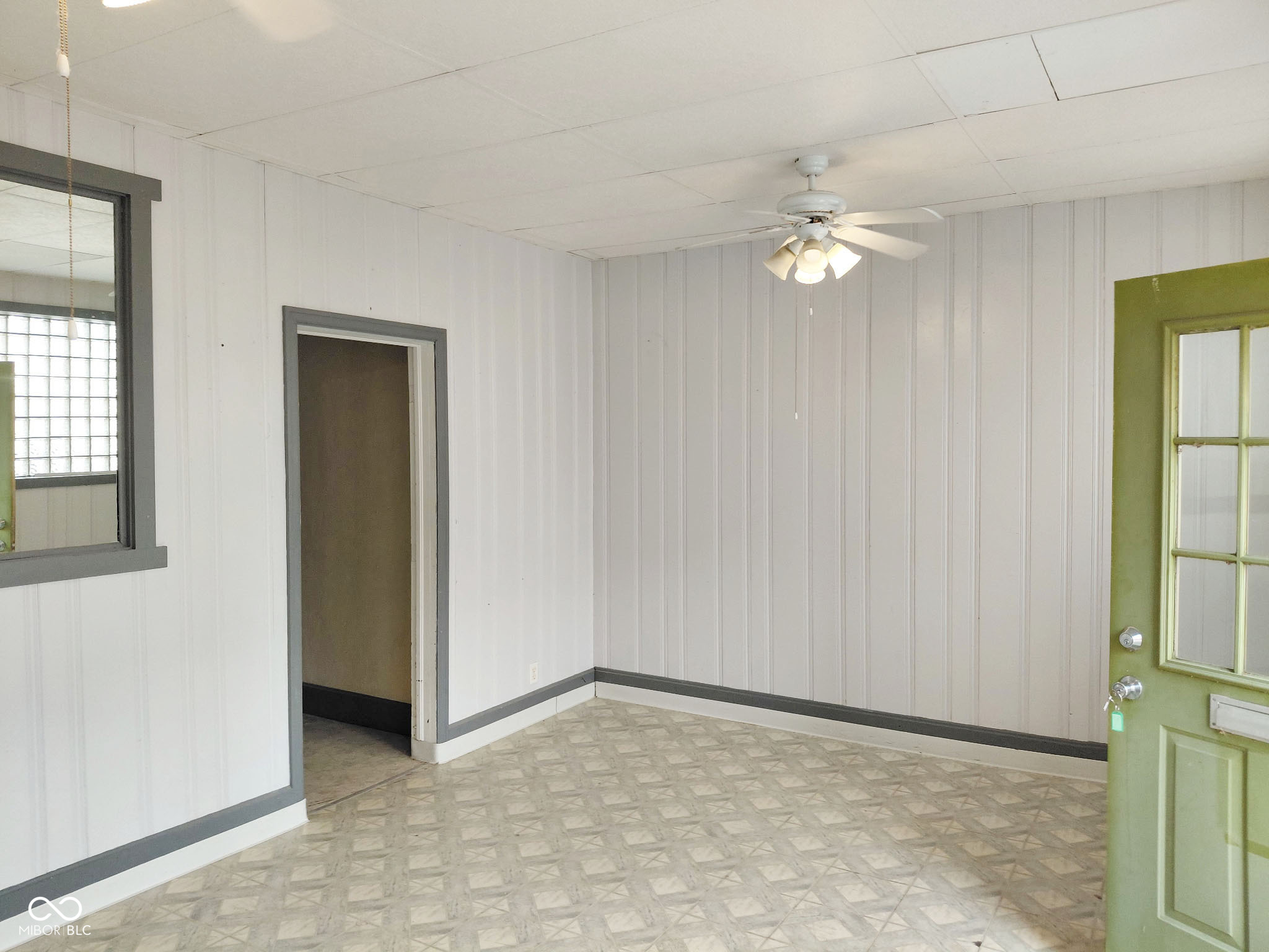 230 Blackman Street, Unit 2 Clinton, IN 47842 - Photo 5 of 17