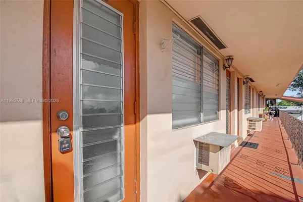 $1,700 | 60 Northwest 79th Street, Unit 23, Miami, FL 33150
