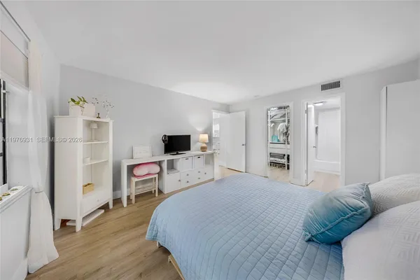 $225,000 | 130 South Cypress Road, Unit 612, Pompano Beach, FL 33060