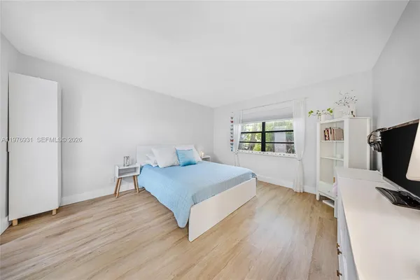 $225,000 | 130 South Cypress Road, Unit 612, Pompano Beach, FL 33060