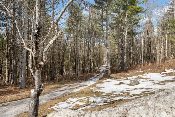 $289,900 | 84 Hillside Avenue, Northumberland, NH 03582