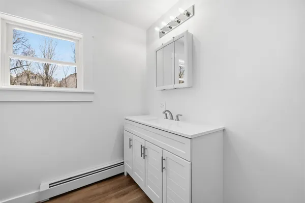 $289,900 | 84 Hillside Avenue, Northumberland, NH 03582