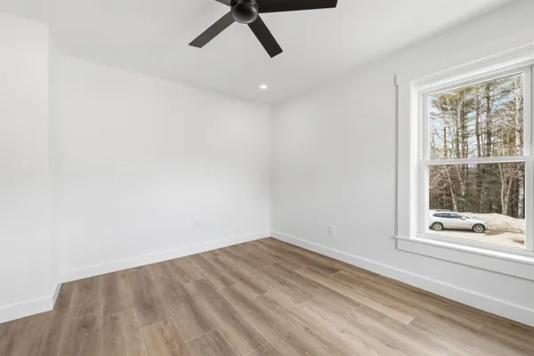 $289,900 | 84 Hillside Avenue, Northumberland, NH 03582