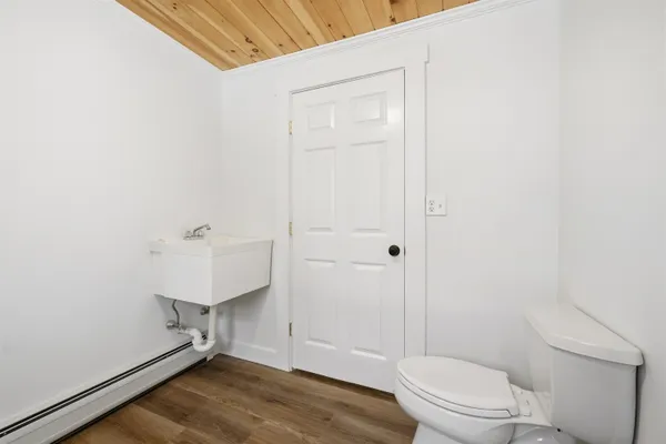 $289,900 | 84 Hillside Avenue, Northumberland, NH 03582