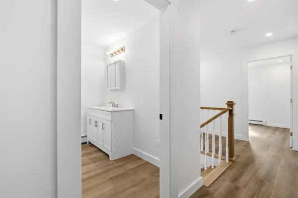 $289,900 | 84 Hillside Avenue, Northumberland, NH 03582