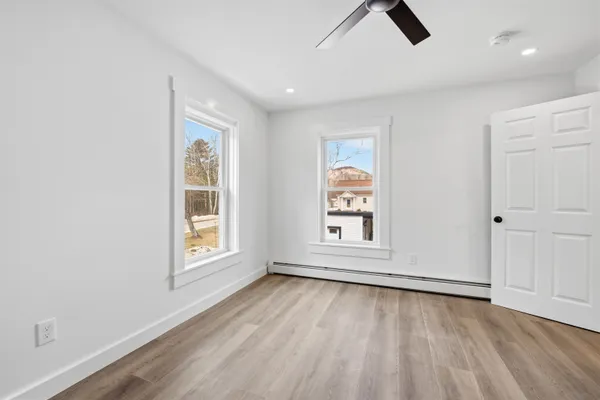 $289,900 | 84 Hillside Avenue, Northumberland, NH 03582