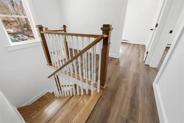 $289,900 | 84 Hillside Avenue, Northumberland, NH 03582