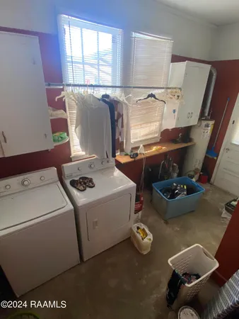 $130,000 | 112 West Magnolia Street, Ville Platte, LA 70586