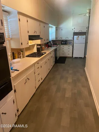 $130,000 | 112 West Magnolia Street, Ville Platte, LA 70586