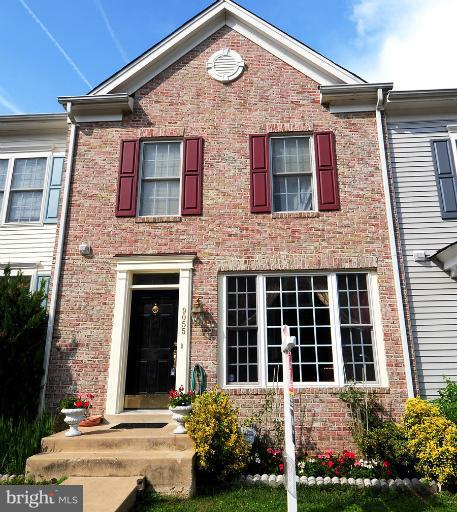 9055 Two Bays Road Lorton, VA 22079 - Photo 12 of 12 Exterior (Front)