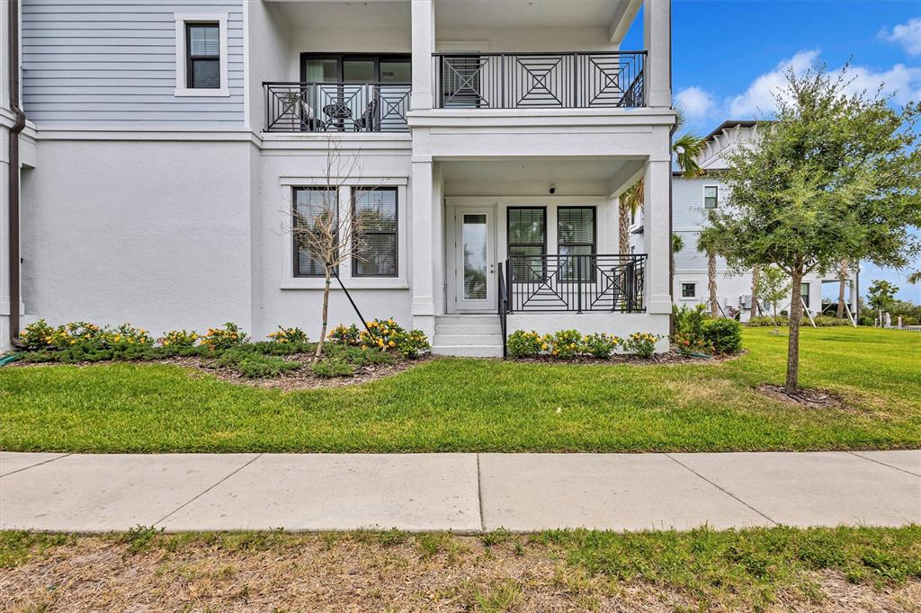 3027 Bermuda Sloop Circle Ruskin, FL 33570 - Photo 4 of 53
