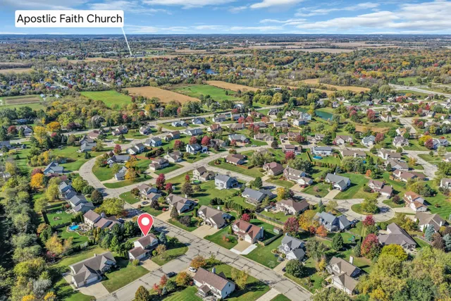 $435,000 | 2520 Amber Lane, Mount Pleasant, WI 53406