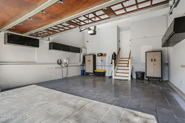 $2,589,000 | 153 Lockwood Road, Riverside, CT 06878