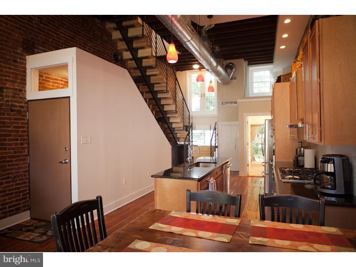 113 Cuthbert Street, Unit 3 Philadelphia, PA 19106 - Photo 5 of 24 Gallery Image 5