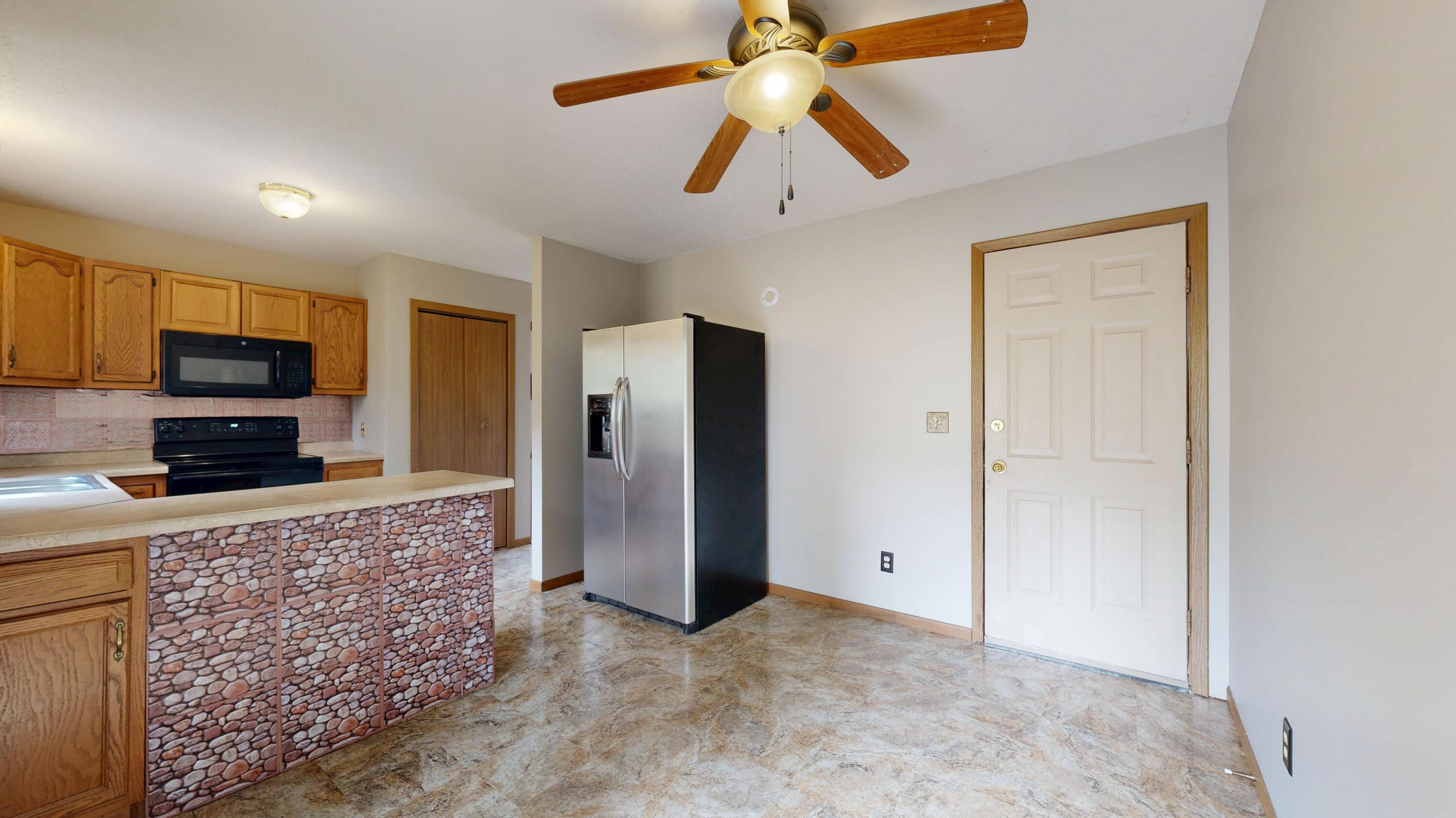 1411 North Street Sparta, WI 54656 - Photo 8 of 31 Kitchen