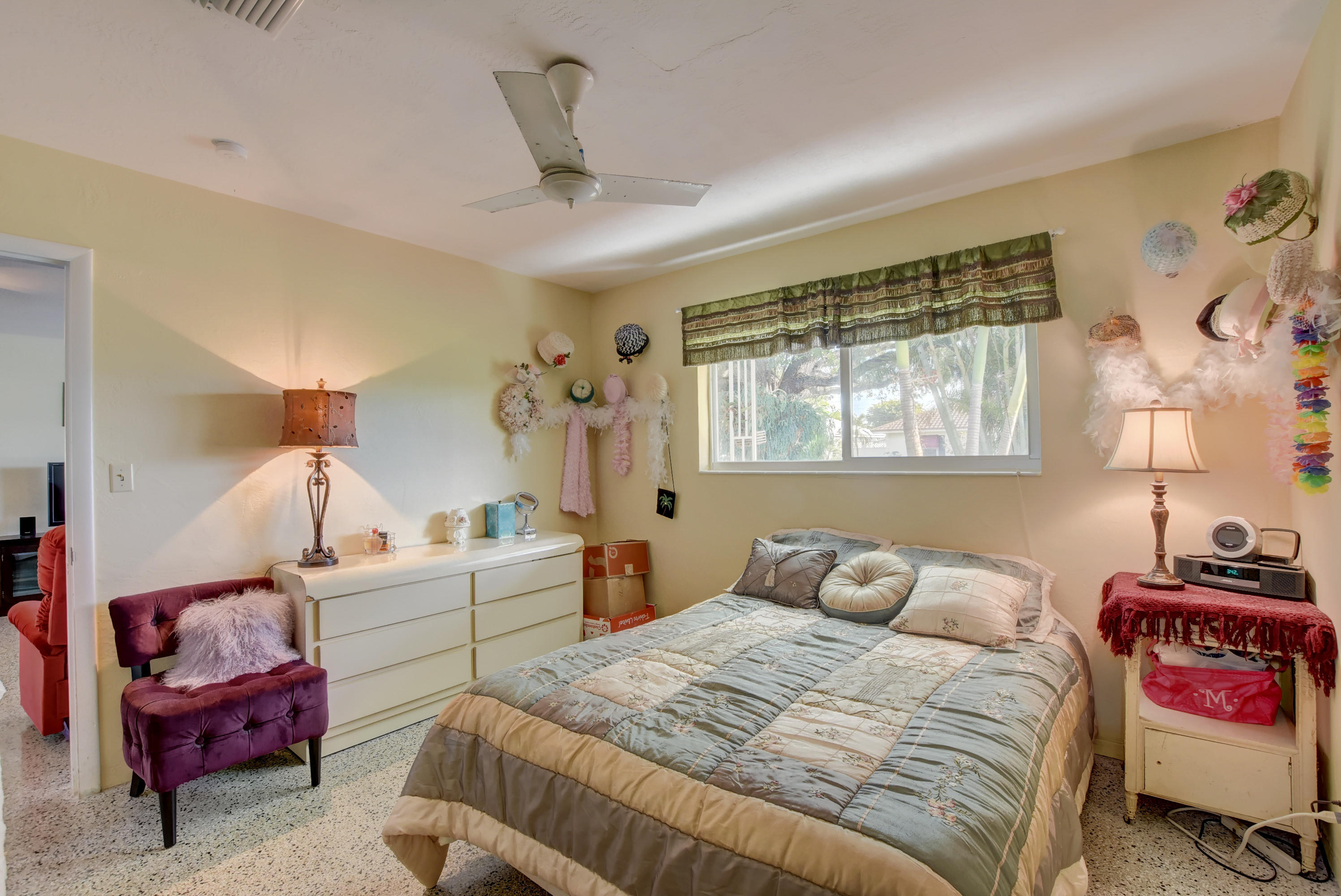 987 Southwest 7th Street Boca Raton, FL 33486 - Photo 15 of 30 lh 987 sw 8th st-11