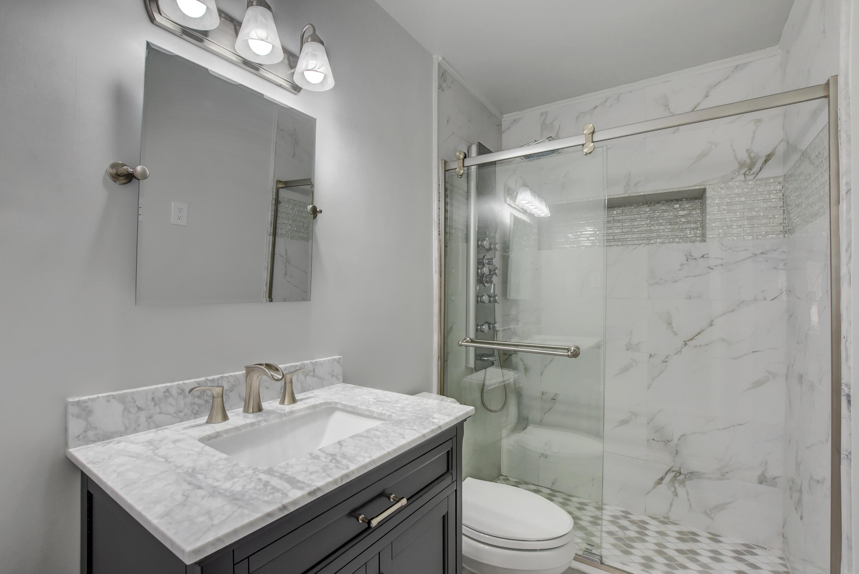 987 Southwest 7th Street Boca Raton, FL 33486 - Photo 9 of 30 lh 987 sw 8th st-15