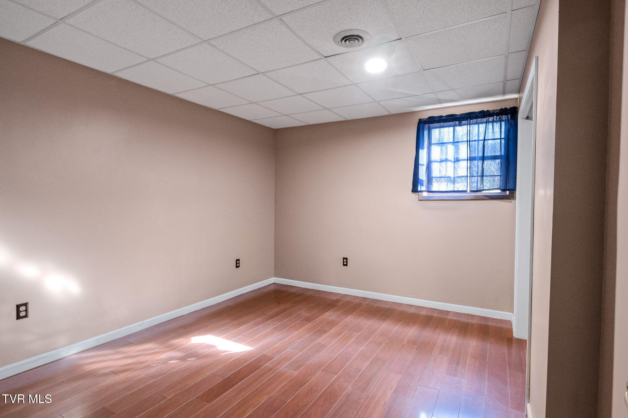 2313 Hall Road Dandridge, TN 37725 - Photo 8 of 35 8
