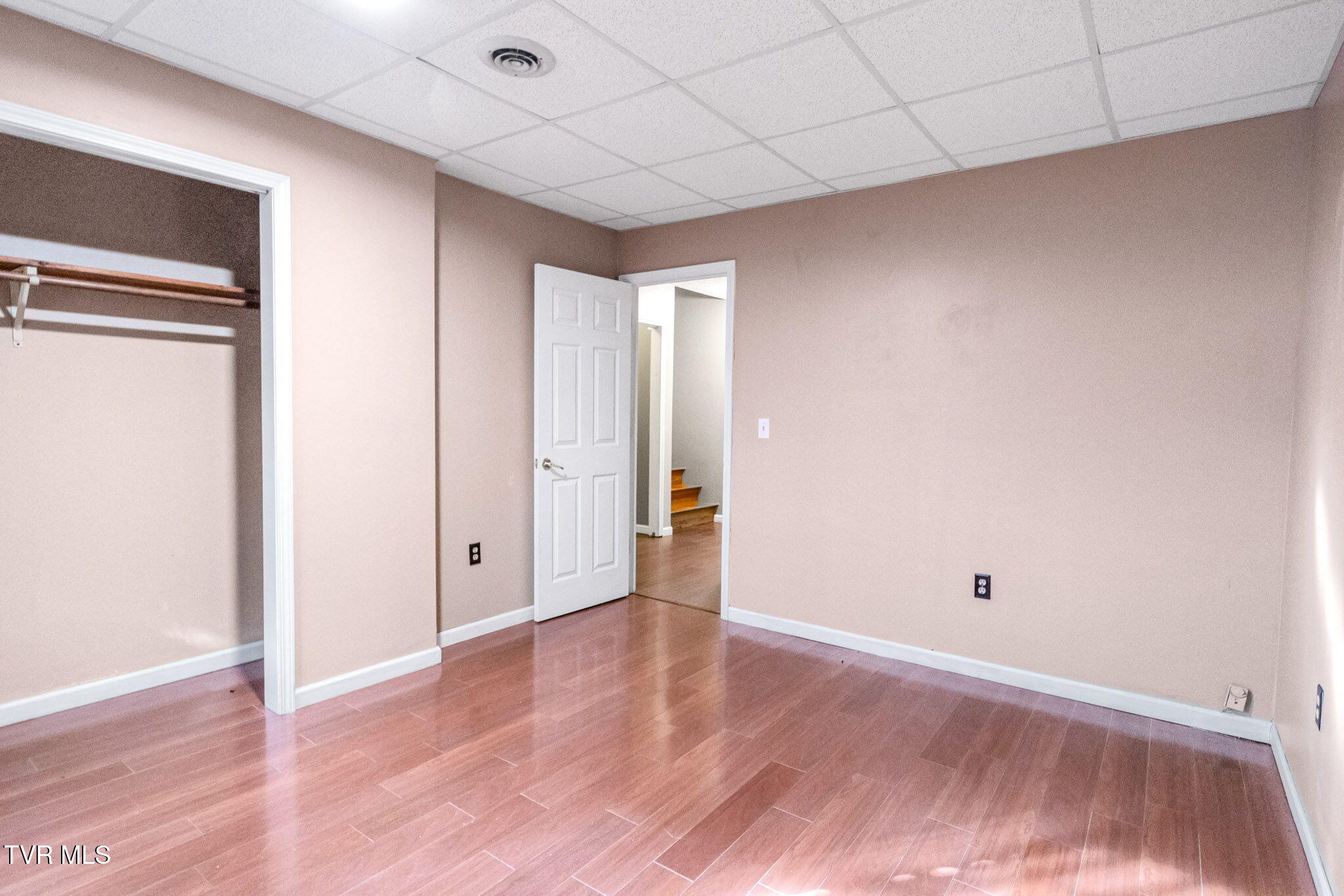 2313 Hall Road Dandridge, TN 37725 - Photo 10 of 35 10