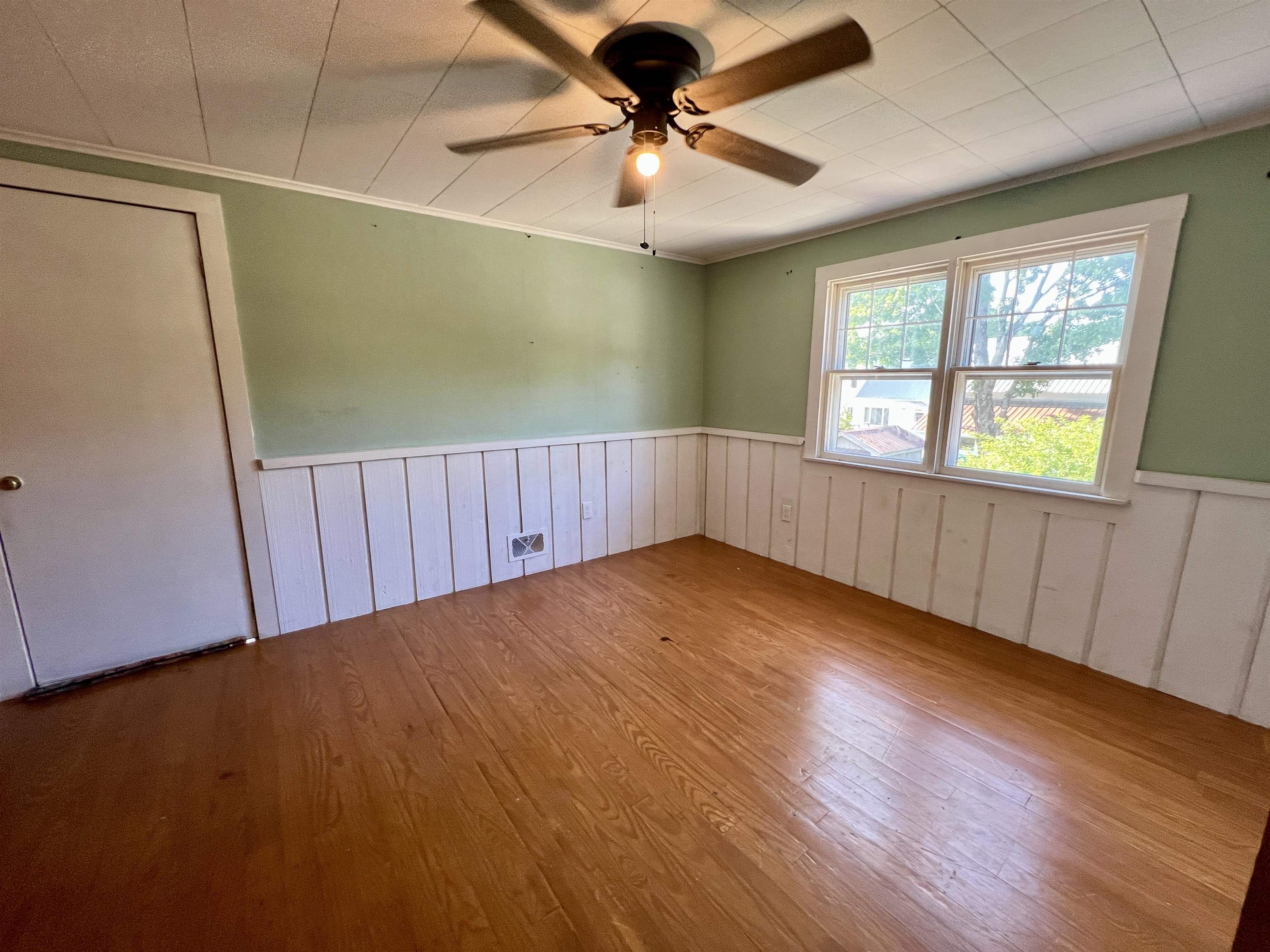 159 Riverdale Road Townshend, VT 05353 - Photo 21 of 34 Gallery Image 21