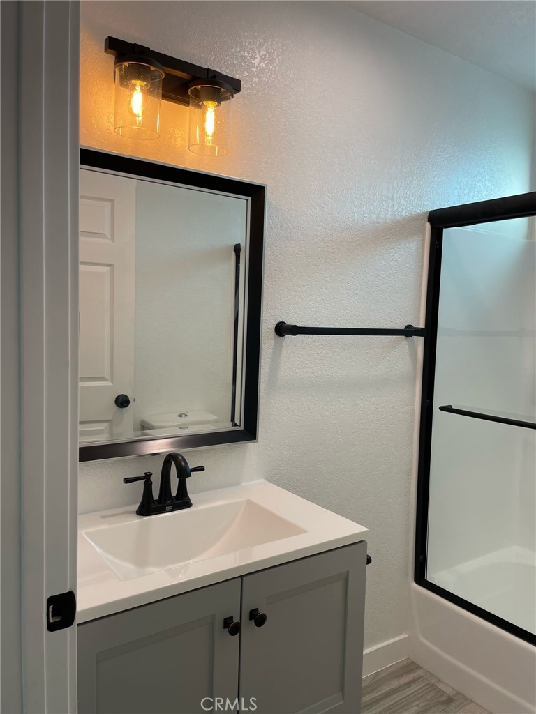 10037 Samoa Avenue, Unit 17 Tujunga, CA 91042 - Photo 7 of 8