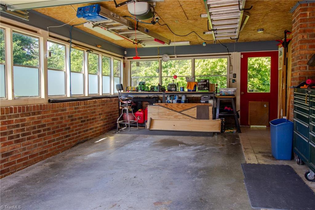 5736 Davis Road Walkertown, NC 27051 - Photo 33 of 47
