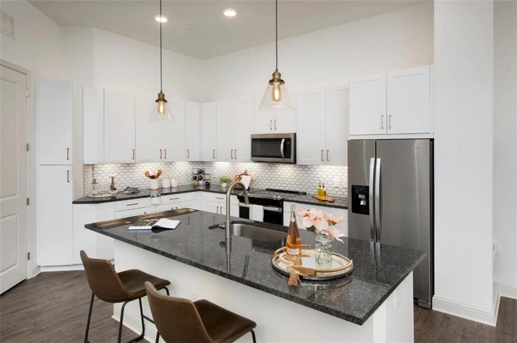 4271 Woodward Mill Road, Unit 2015 Buford, GA 30518 - Photo 4 of 34