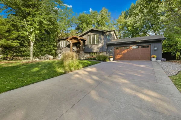 $649,900 | 4672 Walnut Street, Medina, MN 55359