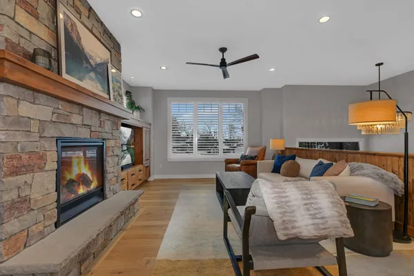 $649,900 | 4672 Walnut Street, Medina, MN 55359