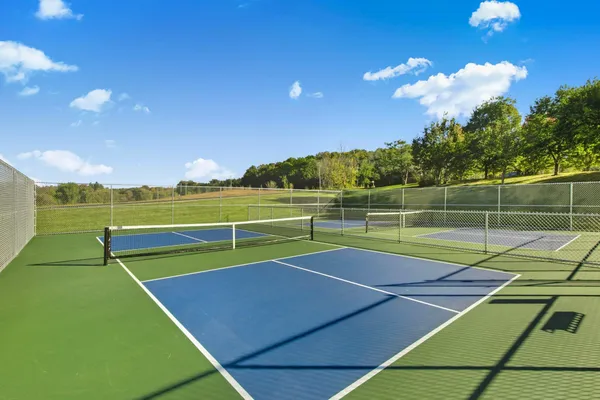 $649,900 | 4672 Walnut Street, Medina, MN 55359