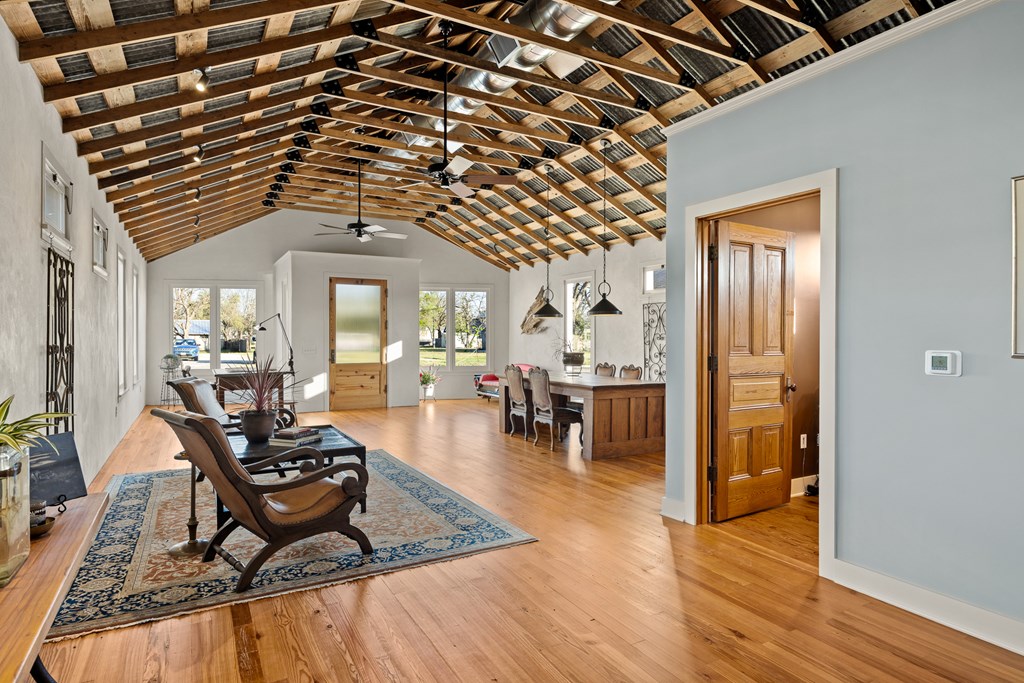 416 Highway 27 Comfort, TX 78013 - Photo 20 of 46