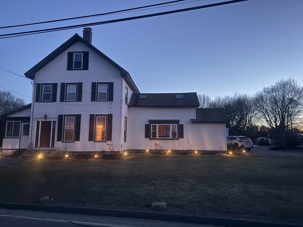 21 Maple Street Bellingham, MA 02019 - Photo 1 of 32