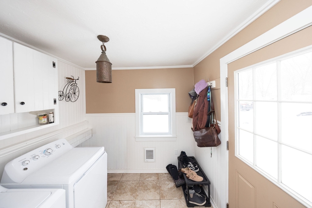 21 Maple Street Bellingham, MA 02019 - Photo 28 of 32