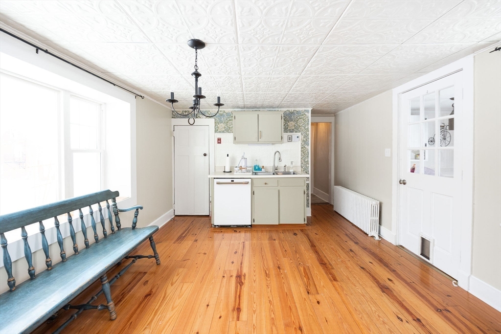 21 Maple Street Bellingham, MA 02019 - Photo 9 of 32