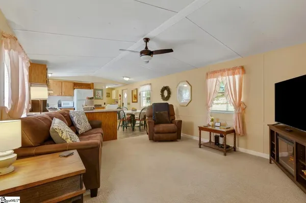 $890,000 | 84-86 Benson Road, Travelers Rest, SC 29690