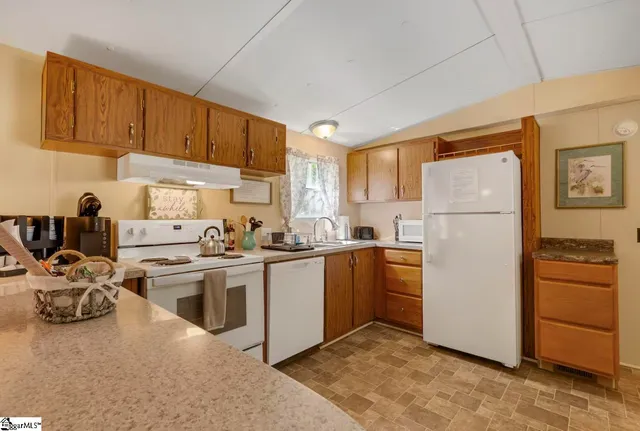 $890,000 | 84 Benson Road, Travelers Rest, SC 29690