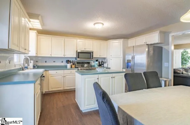 $890,000 | 84 Benson Road, Travelers Rest, SC 29690