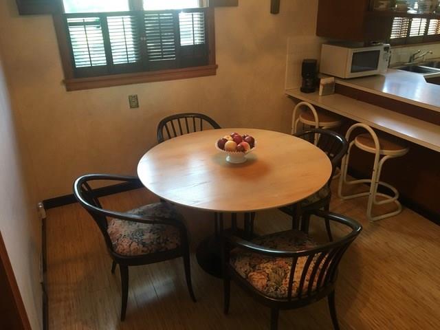 4273 Ivanhoe Road Sharpsville, PA 16150 - Photo 2 of 25 Gallery Image 2