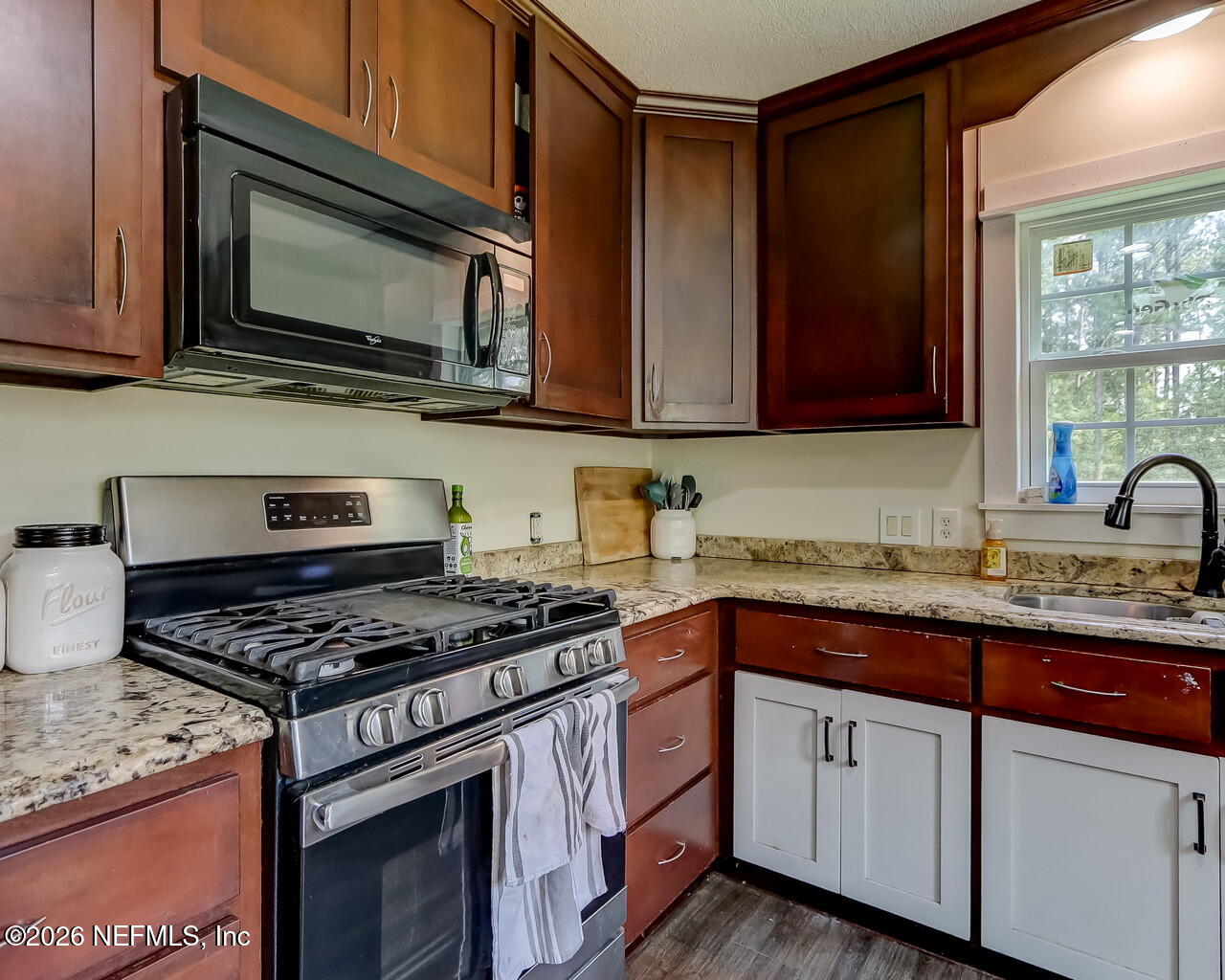 45272 Eula B Road Callahan, FL 32011 - Photo 12 of 38 kitchen