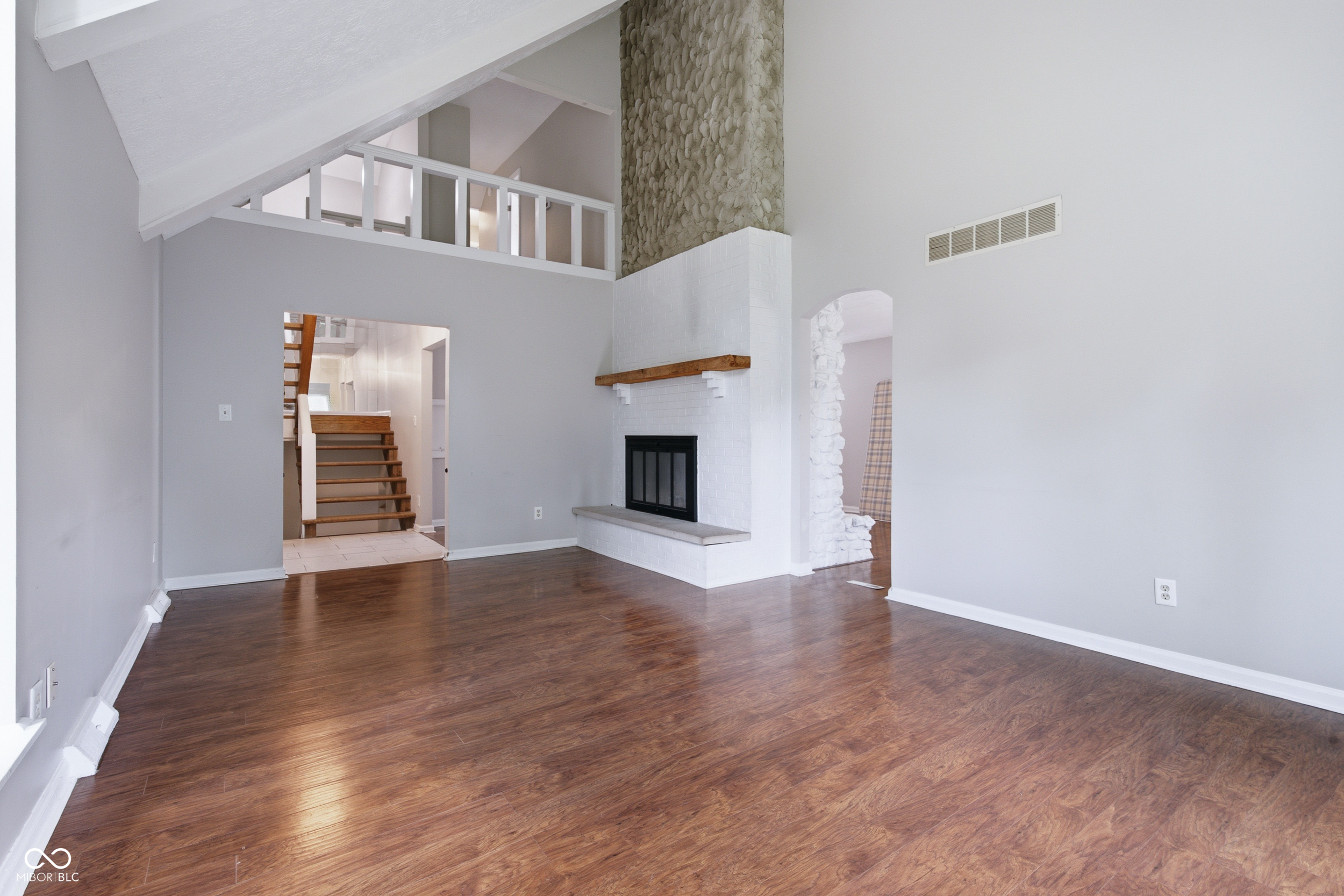 8536 Bradford Road Avon, IN 46123 - Photo 7 of 47