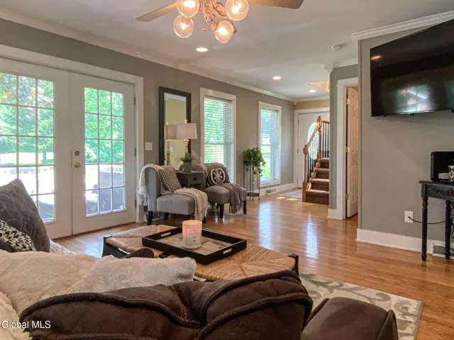 $525,000 | 5 Hanneford Road, Queensbury, NY 12804