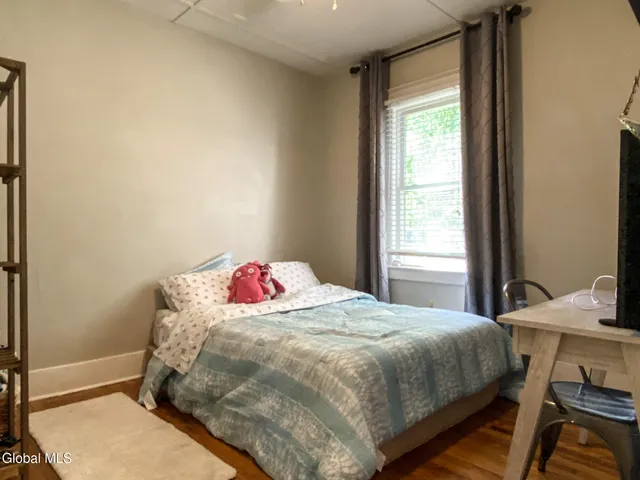 $525,000 | 5 Hanneford Road, Queensbury, NY 12804