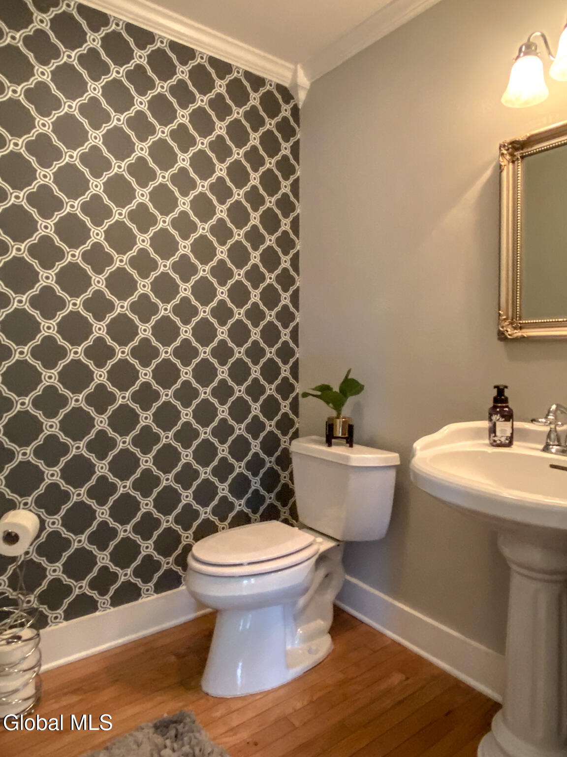 5 Hanneford Road Queensbury, NY 12804 - Photo 20 of 37 IMG_9262