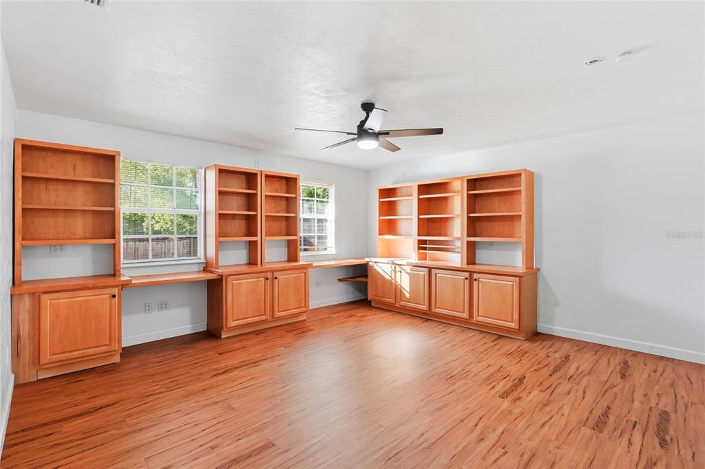 10002 Northwest 6th Place Gainesville, FL 32607 - Photo 11 of 36